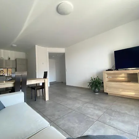 Apartamento T2 De Standing Avec Parking A 250 Metres De La Plage, Route Des Sanguinaires,