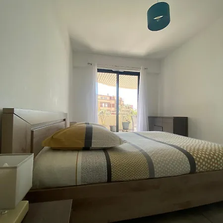 Apartment T2 De Standing Avec Parking A 250 Metres De La Plage, Route Des Sanguinaires, *