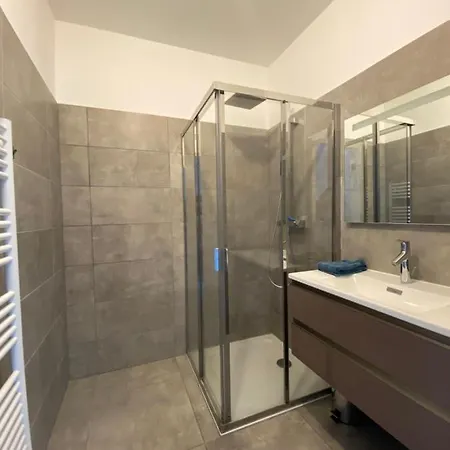 Apartment T2 De Standing Avec Parking A 250 Metres De La Plage, Route Des Sanguinaires, *